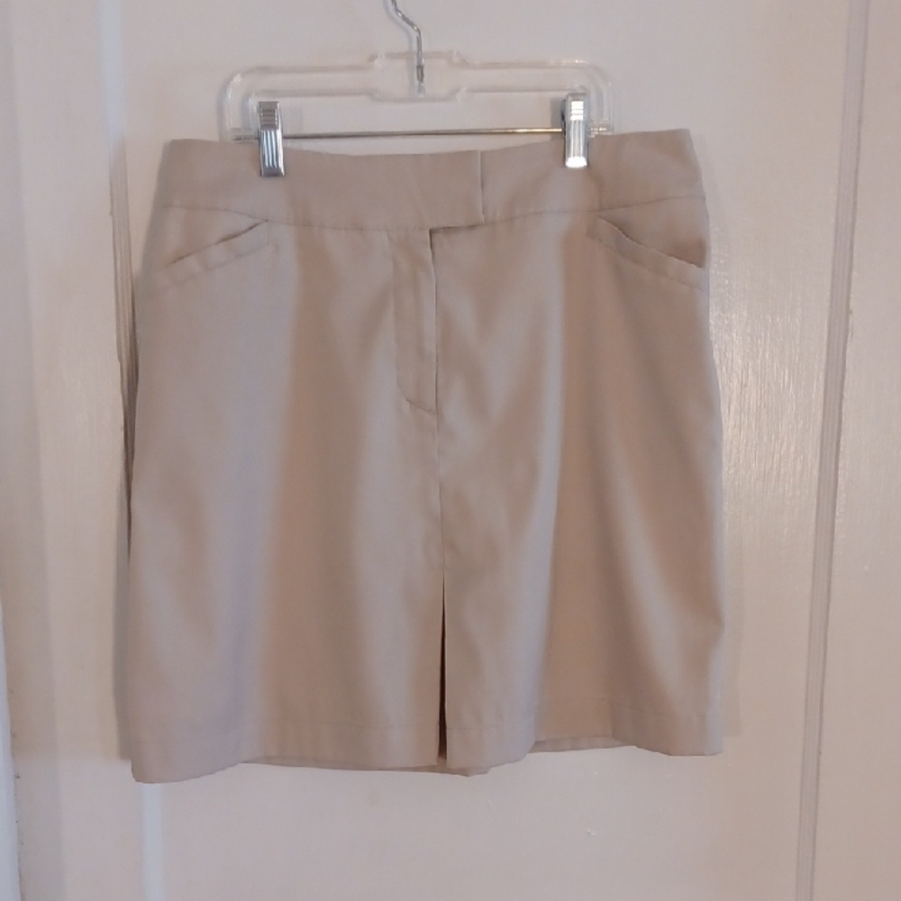 Tail Women's Tan Skort Size 6 New No Tag